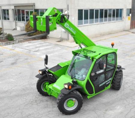 merlo-P256L.jpg